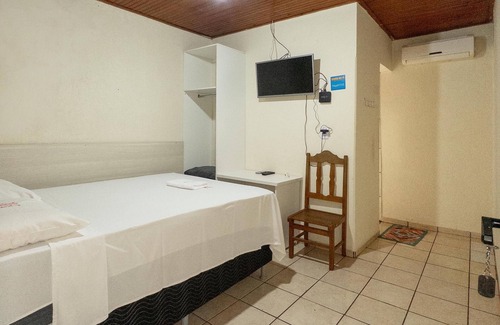 Vila Sofia Hotel | Comfortable Stay at Plaza Hotel with Breakfast & Family Amenities