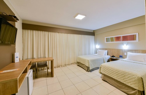 Central Sector Hotel | Plaza Inn Augustus: Family-Friendly Stays with Spa Access