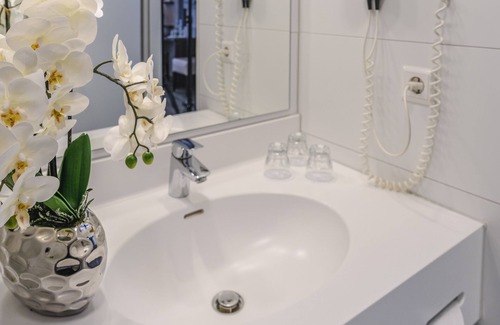 Neureut Hotel | Discover PLAZA INN Karlsruhe Nord: Top-Rated Family Stay