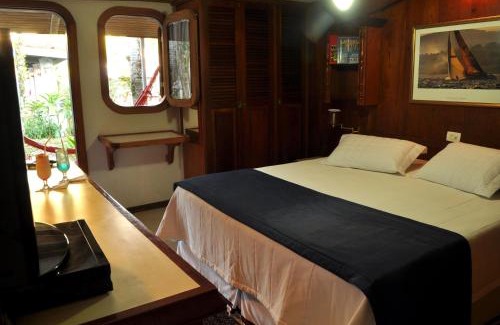 Pereque Hotel | Experience Plaza Inn Pousada do Capitão with Ocean Views