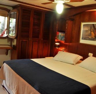 Pereque Hotel | Experience Plaza Inn Pousada do Capitão with Ocean Views