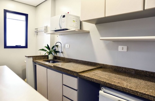 Santana Apartment | Inviting Plaza Inn Small Town Flat with Pool & Spa Access