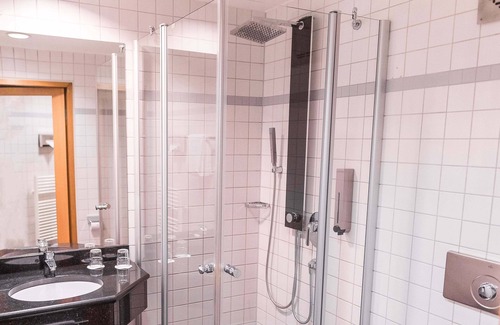 Ditzingen Hotel | Discover Comfort at Best Western Plazahotel Stuttgart-Ditzingen