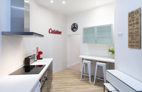 Palacio Apartment | Experience Plaza Mayor by Monaro - Rated 9.4/10 & Pet Friendly