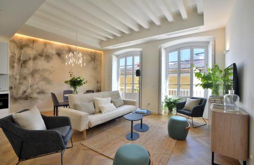 Old Town Apartment | Discover Plaza Mina Suites - Highly Rated for Adults