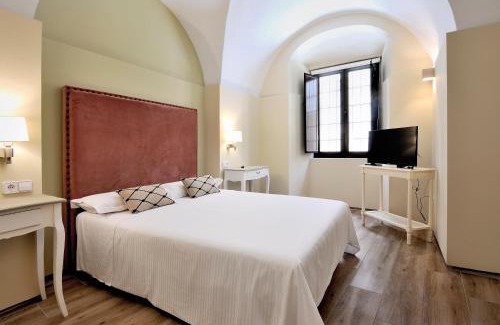 Trujillo Apartment | Plaza Sandra: Oceanfront Bliss with Top Amenities & 9.2 Rating