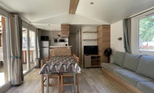 Les Mathes House | Pleasant 3bed Mobilhome Siblu Bonne Anse La Palmyre