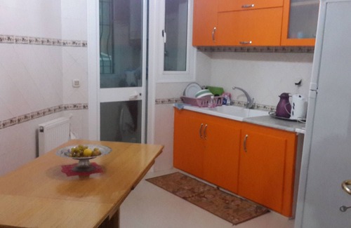 Ain Zaghouan Apartment | Cozy Apartment Near All Amenities with Breakfast Included
