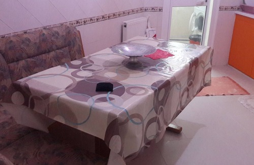Ain Zaghouan Apartment | Cozy Apartment Near All Amenities with Breakfast Included