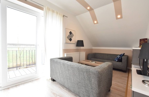 Insel Poel House | Ideal Holiday Home in Malchow with Ocean View & Beach Access