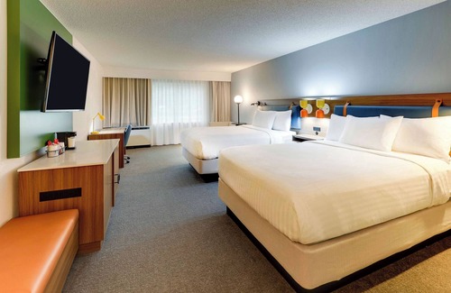 Oyster Point Resort | Exceptional Units for Pets, Perfect Location Awaits You!