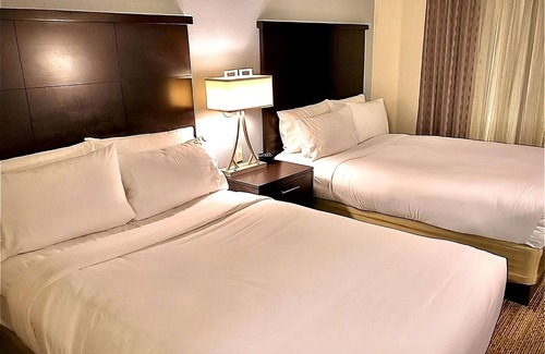 San Bruno Resort | Enjoy a Relaxing Stay in Pet-Friendly Units with Pool