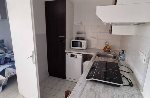 Montpellier Apartment | Cozy T2 La Grande Motte with Pet-Friendly Amenities