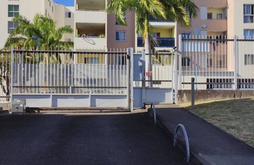 Sainte Marie Apartment | Convenient T2 Near Airport with Pool and Family Amenities