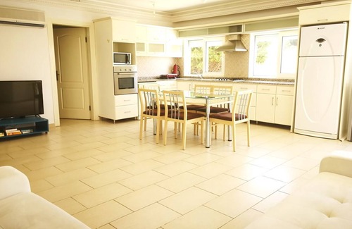 Belek Villa | Inviting Villa with Private Pool in Beautiful Antalya