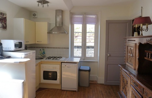Chatel-Guyon House | Tranquil Village Retreat with Kitchen and Family Amenities