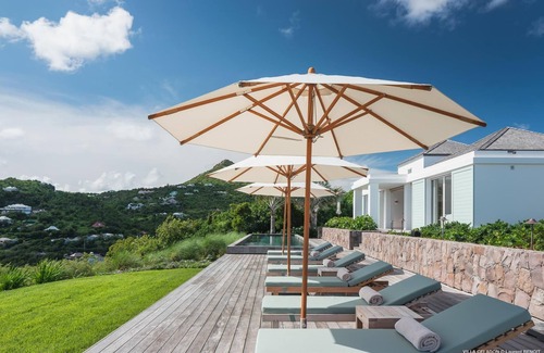 Marigot Villa | Elegant Celadon Villa in Montjean with Ocean Views & Pool