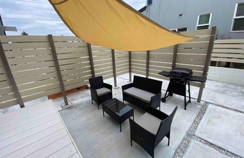 Ichinomiya Villa | Experience Oceanfront Bliss at Pleasure Point Ichinomiya