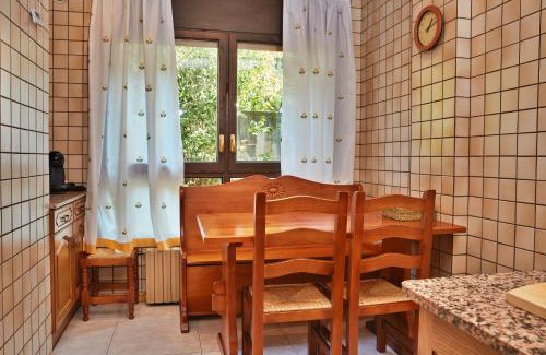 Escaldes-Engordany Apartment | Family-Friendly Escape at Pleta de Escaldes: Rated 8.9/10