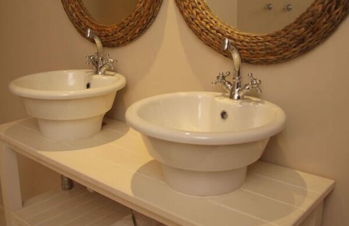 Plettenberg Bay Cabin | Tranquil Plett River Lodge: Family-Friendly with Dining Options
