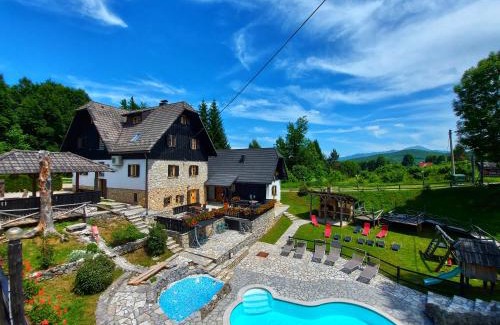 Mukinje Bed & Breakfast | Discover Plitvice Etno House III - Oceanfront Oasis Awaits