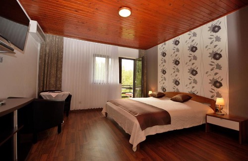 Mukinje House | Discover Plitvice Pansion Lovrić: 4-Star Family Retreat