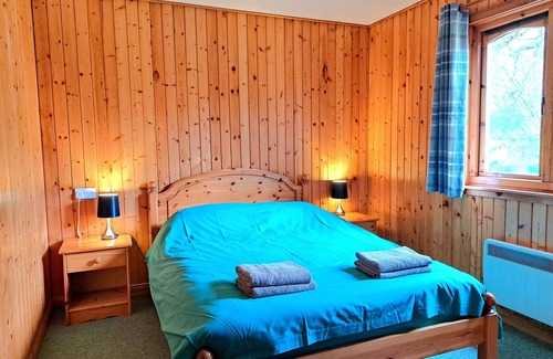 Glen Urquhart Cabin | Plodda Lodge @ Lochletter Lodges. A 3 bedroom lodge in beautiful Glen Urquhart