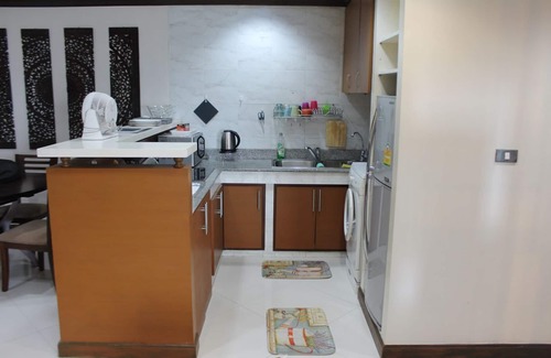 Makkasan Condo | Prime Location Near Bumrungrad Hospital with Pool Access