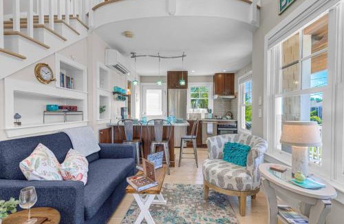 Newburyport House | Discover Plovers Nest: Family-Friendly Haven with High Ratings