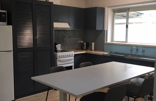 Mount Muirhead House | Child-Friendly Haven at Plovers on Seventh - 10/10 Rated