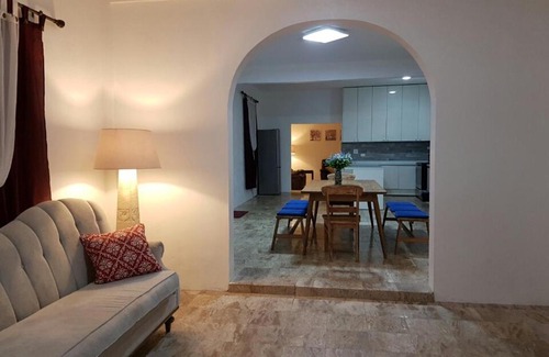 San Vicente House | Family-Friendly Retreat at Plumeria Garden - Rated 9/10!