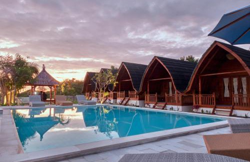 Sampalan Hotel | Plumeria NP: Oceanfront Retreat with Spa and Pool