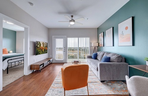 Cedar Park Apartment | Top-Rated 1Br Cal King Suite with Pool and Spa Access