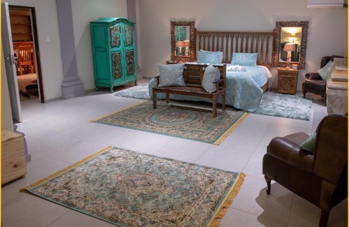Parys House | Pluvio: Family-Friendly 4-Star Hotel with Breakfast Included