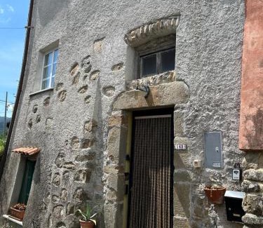 Borghetto di Vara Apartment | PM 14 Via della Via