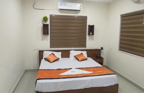 Kottakkal Hotel | Family-Friendly Stay at PMS Dhabi Residency Hotel