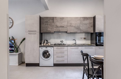 Quartiere XIII Aurelio Apartment | Enjoy Family-Friendly Stays at PMT APT with Great Amenities