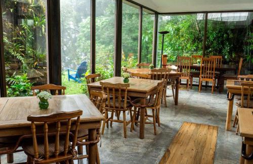 Poas Volcano National Park Hotel | Discover Poas Volcano Lodge: Wheelchair Accessible Retreat