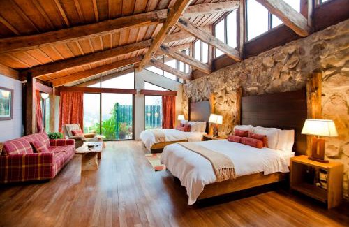 Poas Volcano National Park Hotel | Discover Poas Volcano Lodge: Wheelchair Accessible Retreat