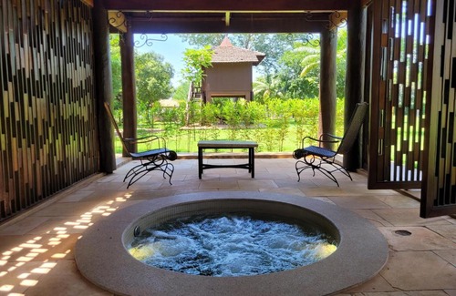 Parque Sao Jorge Hotel | Relax at Pobore SPA Pousada with Pool & Pet-Friendly Perks