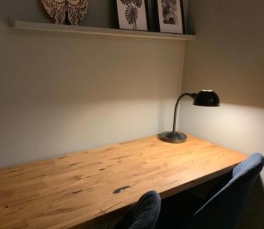 Gliwice Apartment | POBUUDKA IV Plebańska: Family-Friendly with Market View
