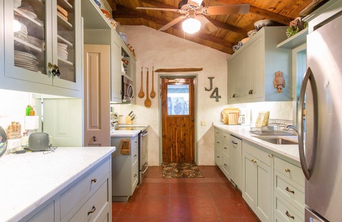 Bulverde House | Experience Poco A Poco Ranch: Top-Rated Getaway Near San Antonio