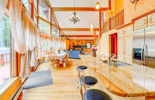 Tafton House | Inviting Pocono Chalet with Heated Pool, Sauna & Game Room