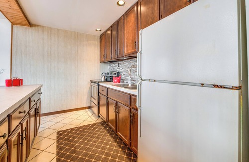 Aquashicola House | Cozy Poconos Cabin with Pool & Spa - 9.8/10 Guest Rated