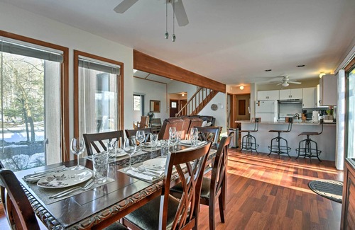 Bushkill Cottage | Relaxing Poconos Vacation Rental with Pool and Hot Tub