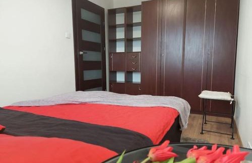 Czestochowa Apartment | Experience Sunrise at Początek Jury with Family and Pets