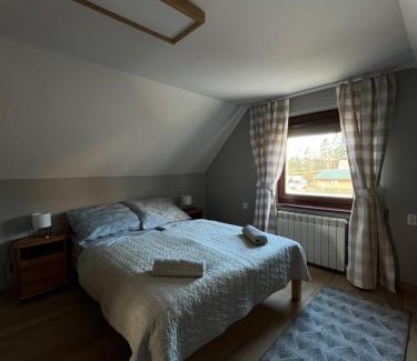 Czorsztyn House | Pet-Friendly Retreat at Pod Cisowcem with Breakfast Included