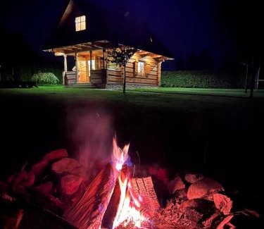 Mucharz Ski Chalet | Experience Pod Gwiazdami: Pet-Friendly with Top Ratings