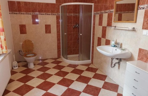 Zelnava Apartment | Family-Friendly Retreat Near Pod Kostelem - 8/10 Rating