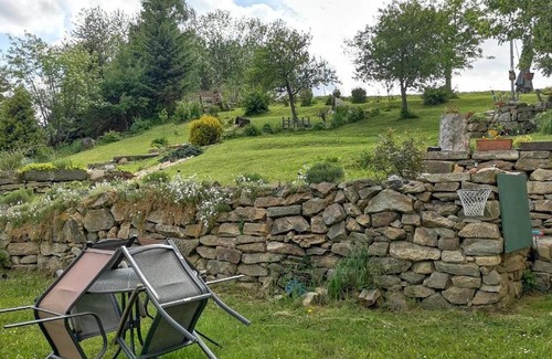 Zelnava Apartment | Family-Friendly Retreat Near Pod Kostelem - 8/10 Rating